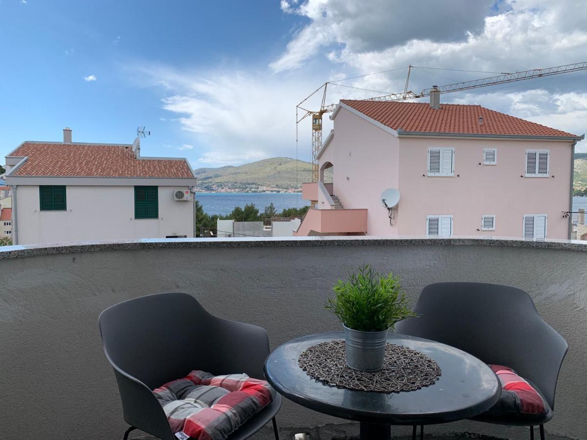 Apartments Luce Trogir Exterior foto
