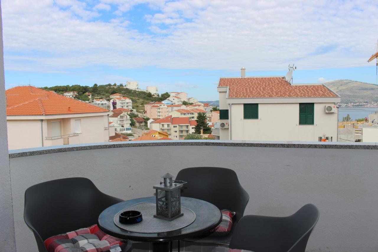 Apartments Luce Trogir Exterior foto